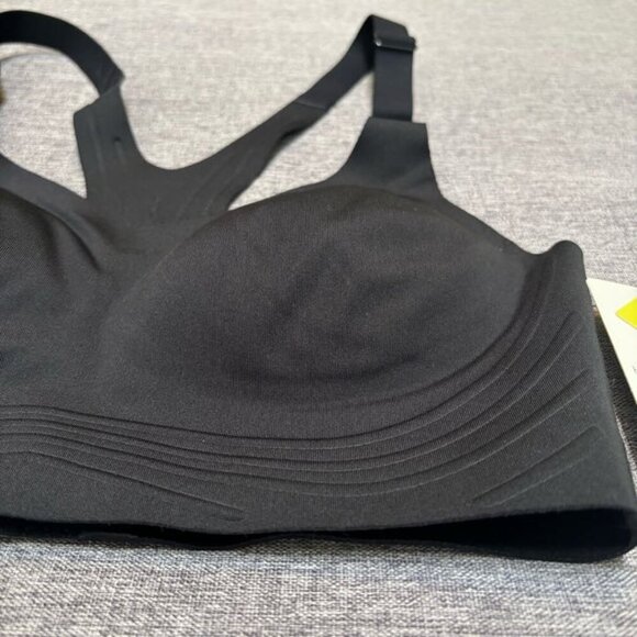 Sculpt High Support Embossed Sports Bra - All In Motion, XS - Picture 8 of 8